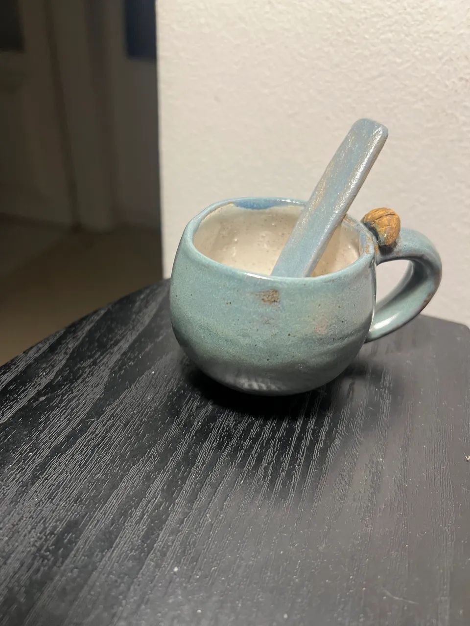 Xícara com colher de cerâmica - Utensílios Para Cozinha