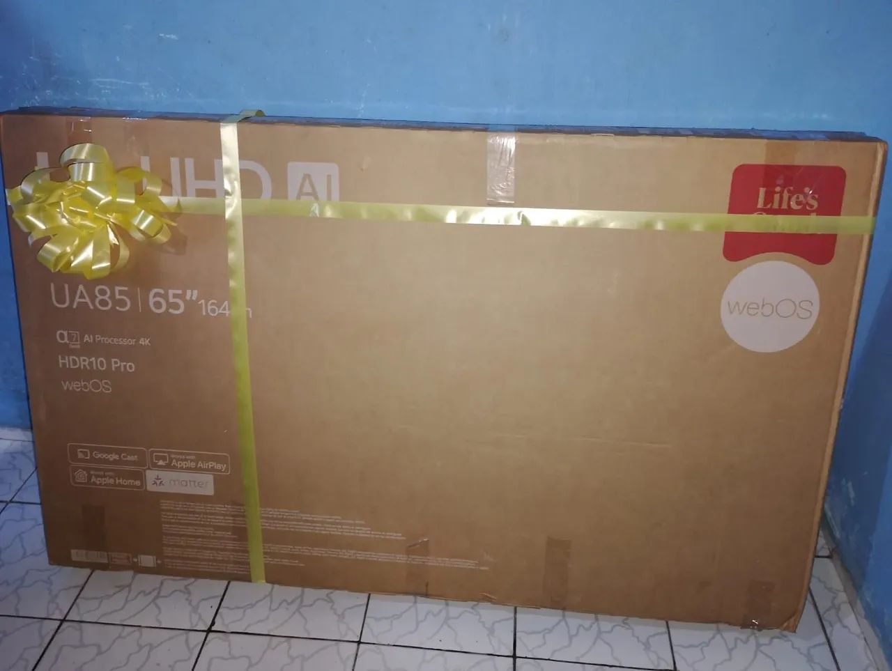 Uma TV marca LG 65 polegadas - Foto 2