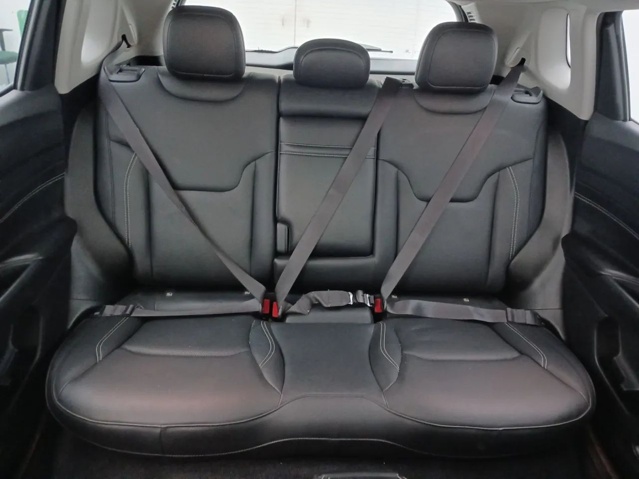 Jeep Compass LONG. T270 1.3 TB 4x2 Flex Aut., foto 18 de 18