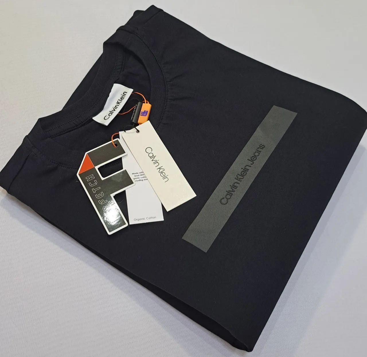 Camiseta Calvin Klein Preta