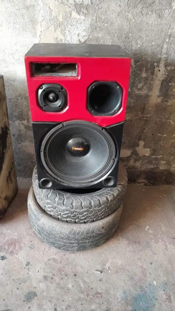 Vendo caixa de som mais fonte e toca cd