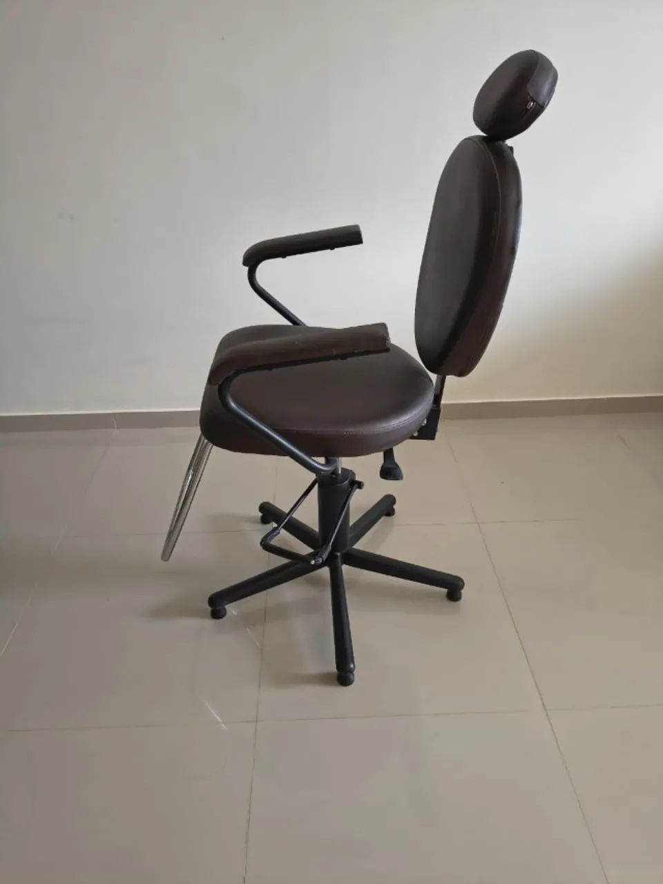 CADEIRA SALÃO DE CABELEREIRO