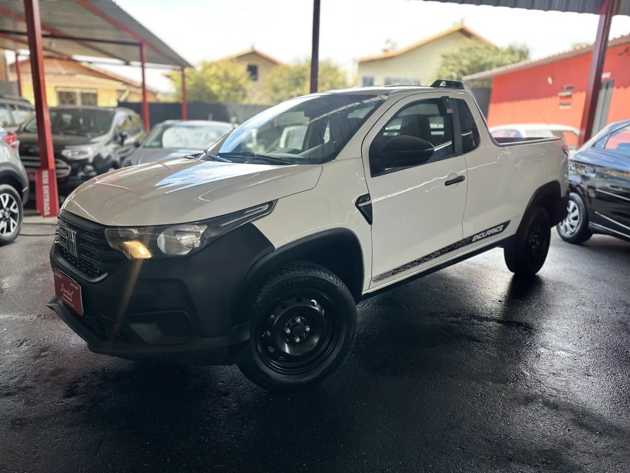 Fiat Strada Endurance 1.4 Flex 8V C 2022 - Foto 3