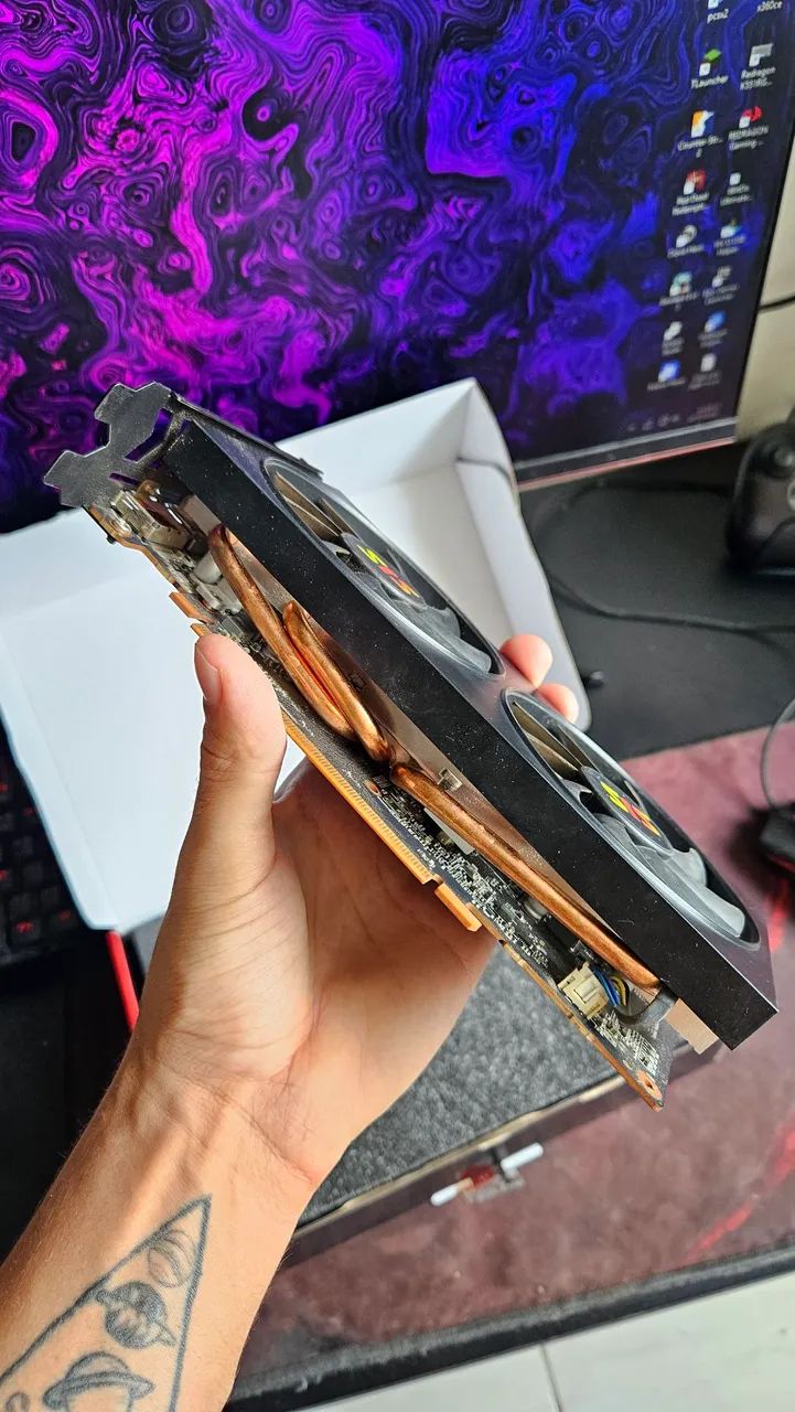 Placa de Vídeo AMD Radeon RX 6600 8GB GDDR6 SJS - IMPECÁVEL C/ CAIXA - Foto 2