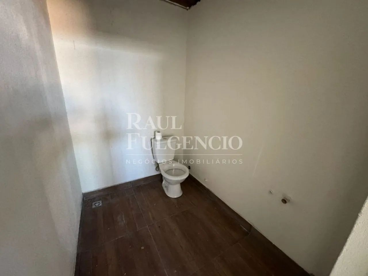 Imóvel comercial novo para locação com 326m², util Próximo a Av. Inglaterra e Av Dez de De - Foto 4