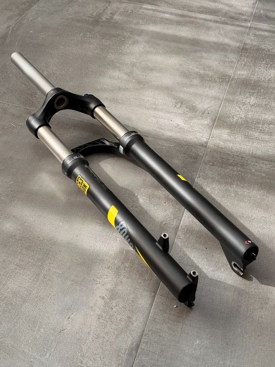 Suspensão Rockshox - XC30 - Aro 29  - Foto 6