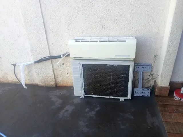 Ar condicionado marca Midea 12000 - Foto 2