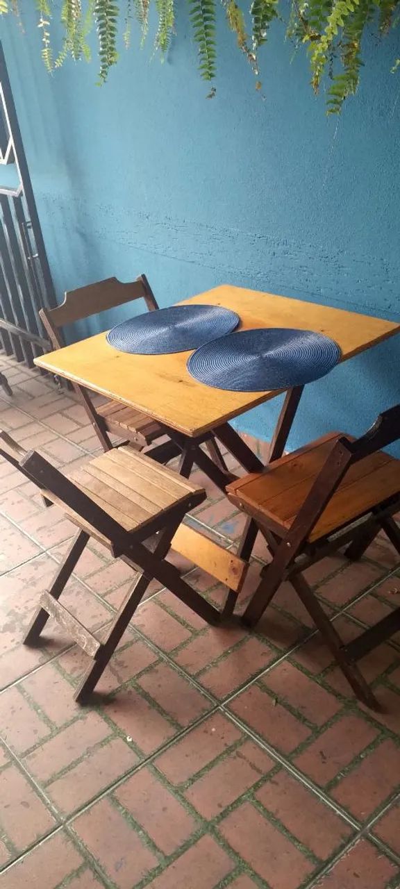 MESA MADEIRA DESMONTAVEL COM CADEIRA