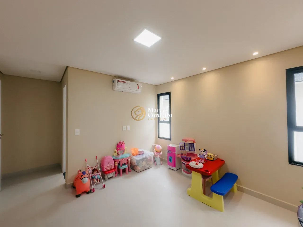 Casa PORTEIRA FECHADA No Terras Alphaville Ceará, com sauna  em Cidade Alpha - Eusébio - C - Foto 12