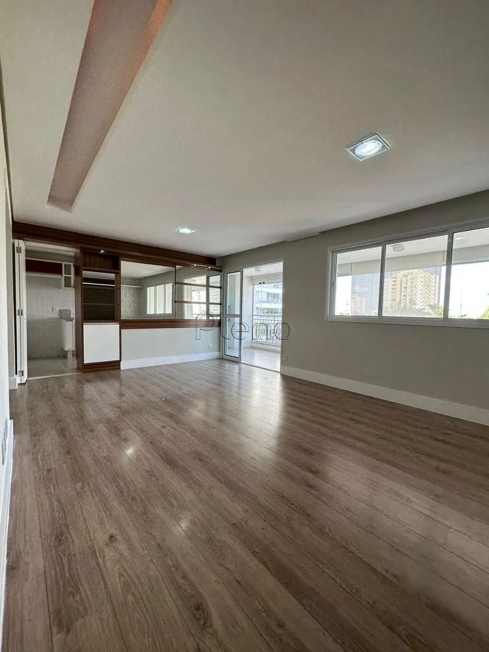 Apartamento à venda com 3 suítes no Parque Prado, Campinas.