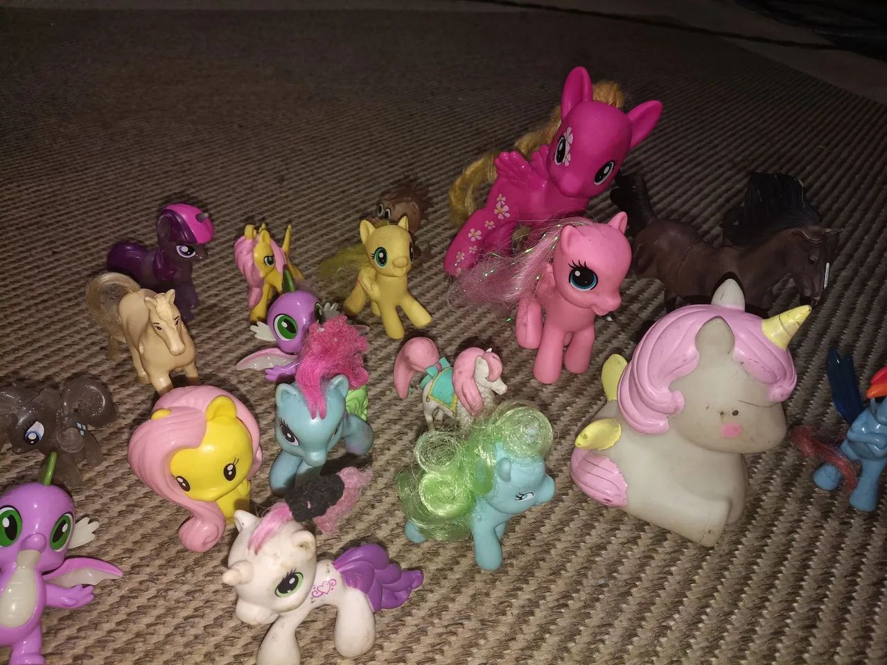 Brinquedos Pôneis diversos . Kit com 18 peças. - Foto 5
