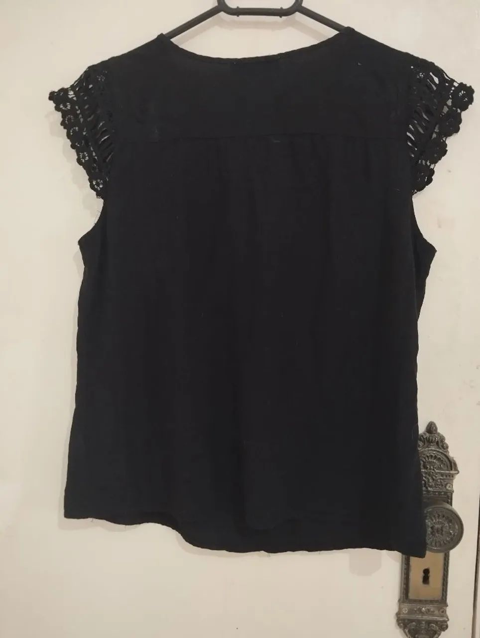 Blusa feminina detalhada  - Foto 4