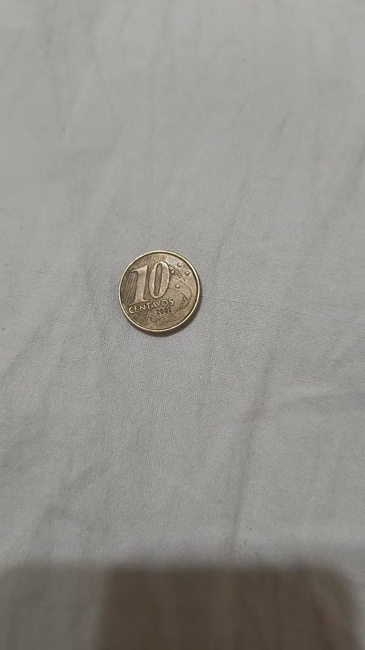 Moeda de 10 centavos com erro de cunhagem 2001