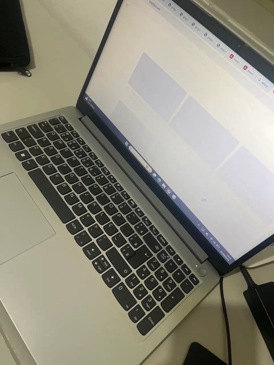 Notebook Lenovo I5 - Foto 2