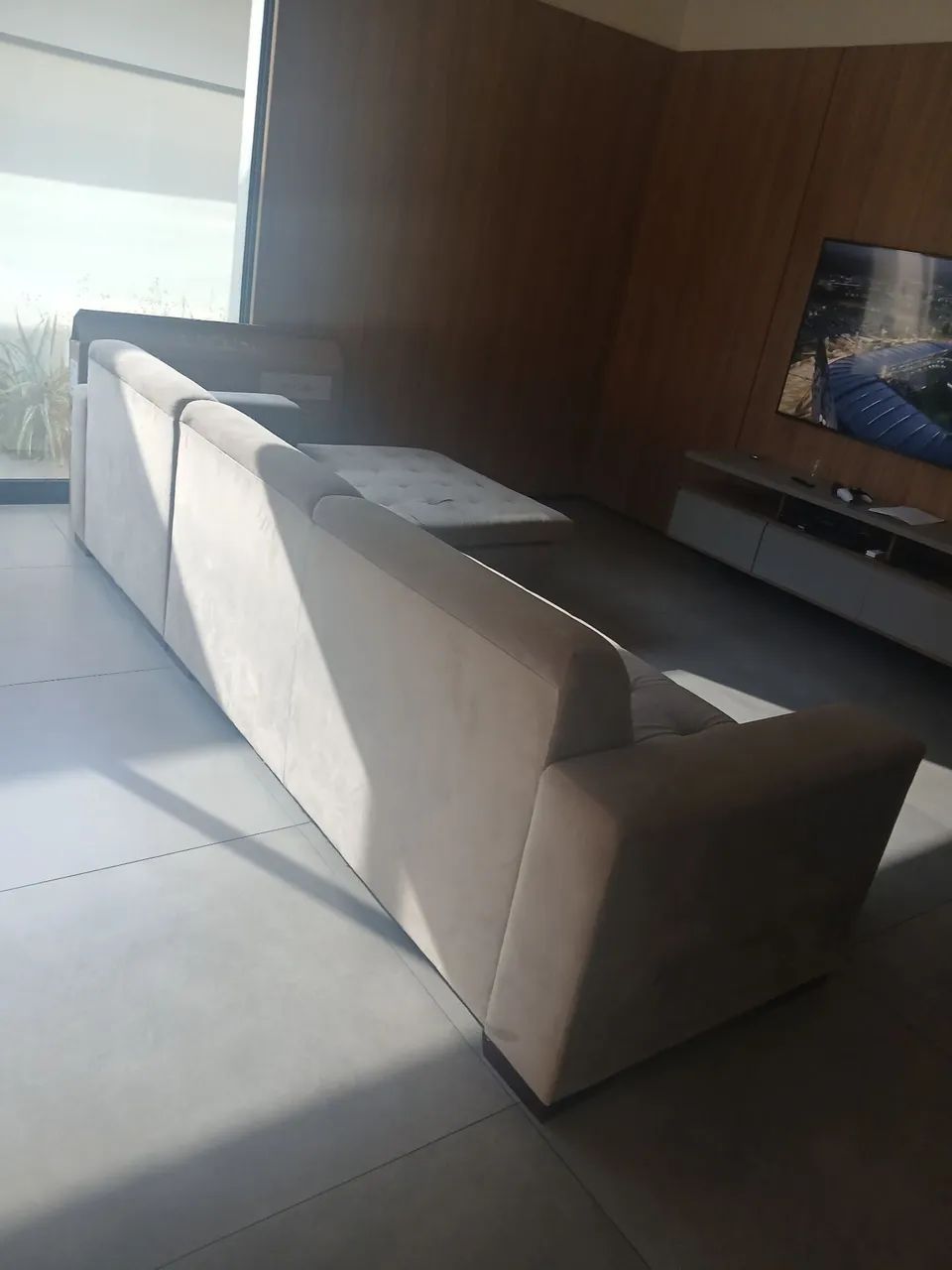Sofá com chaise 3,20m - Foto 4