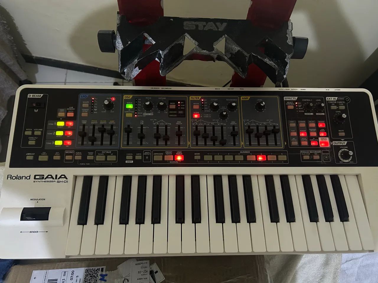 Teclado Roland Gaia SH-01
