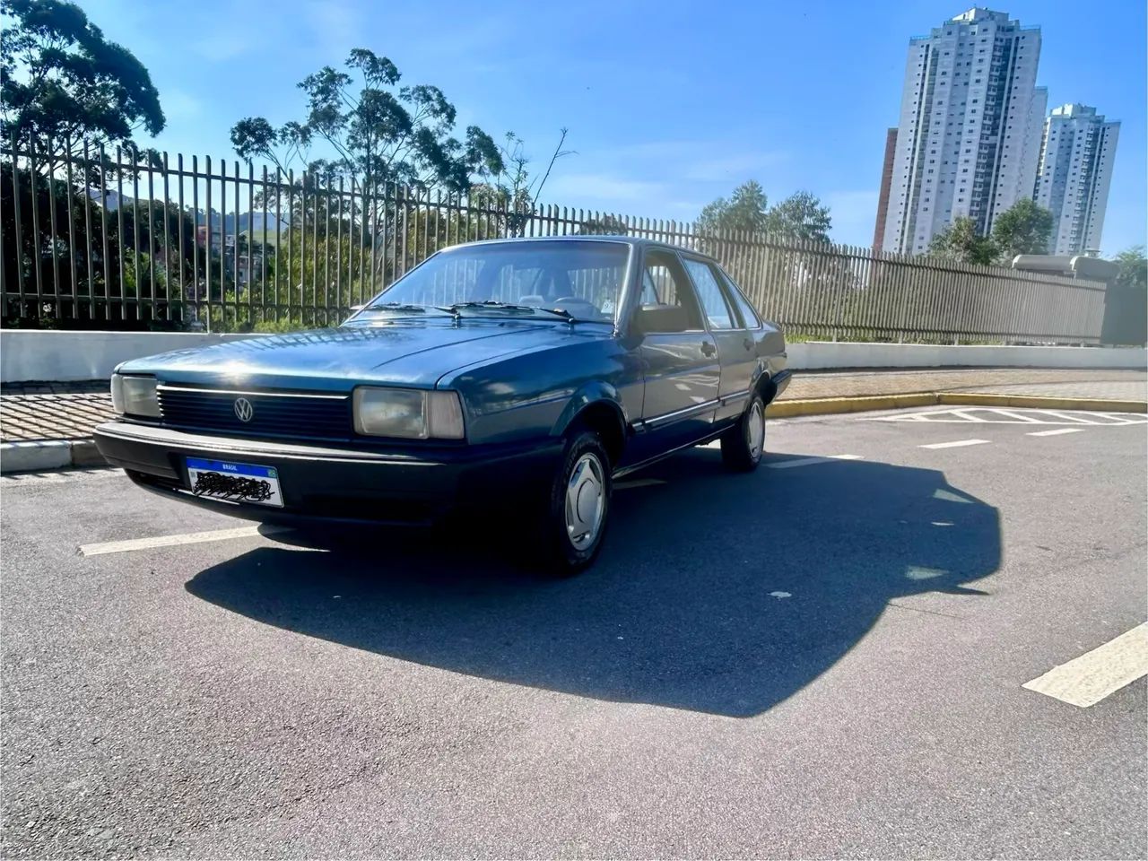 Volkswagen Santana CLI /CL /C 1.8/2.0 /SU 2.0 2p/4p (álcool) 1989