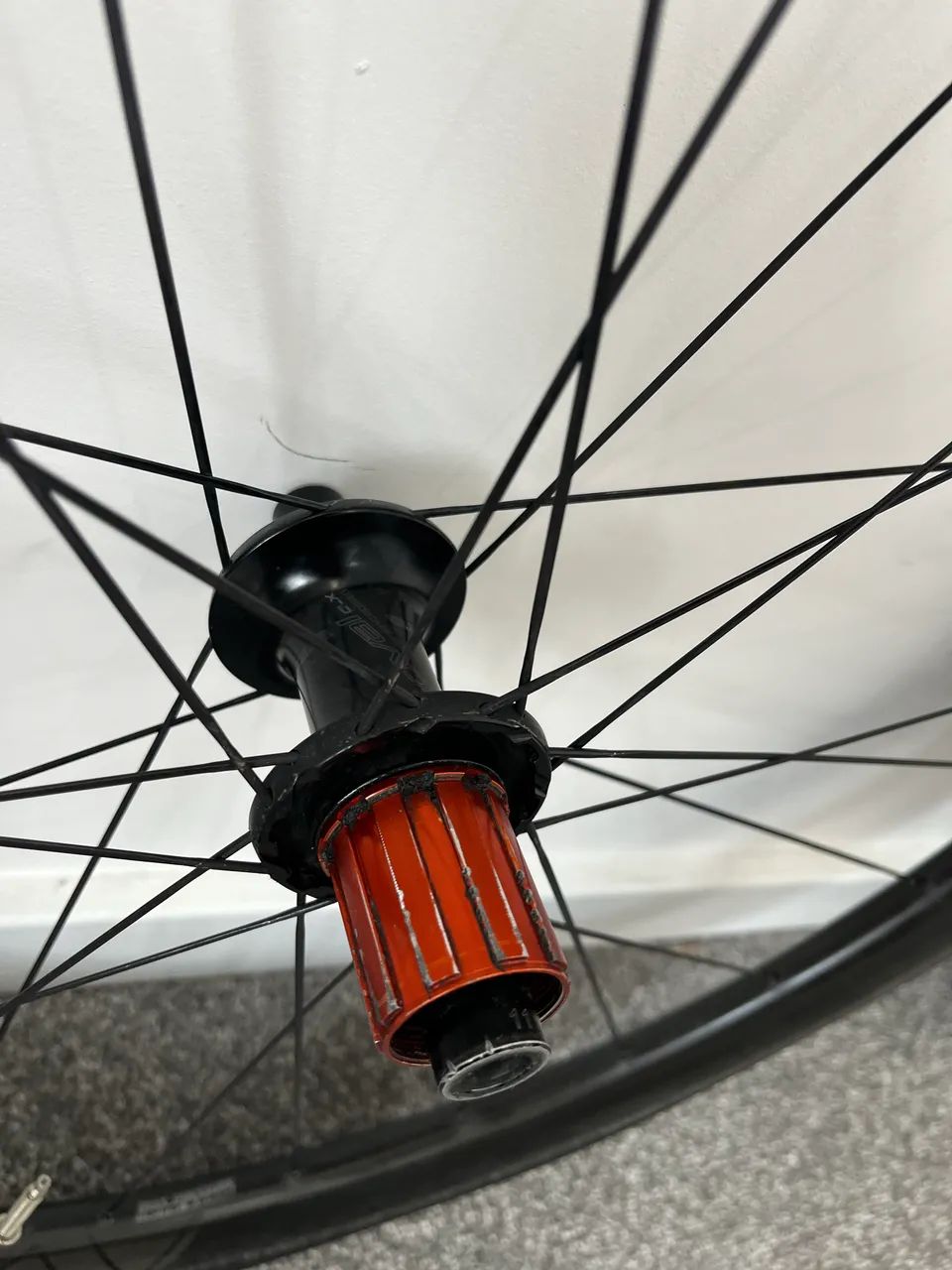 Roda carbono roval clx50 disco  - Foto 4