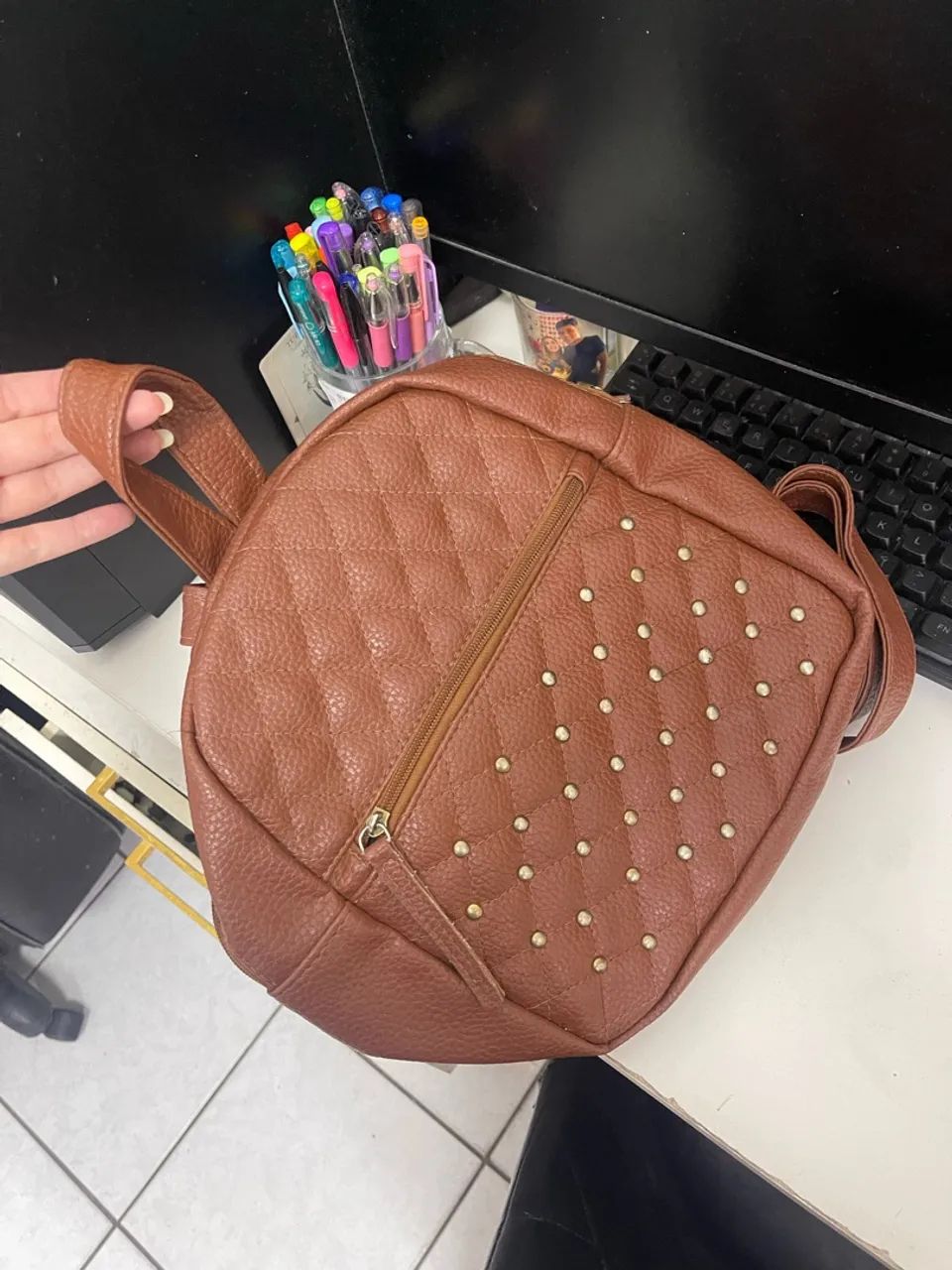 Mochila marrom couro - Foto 3
