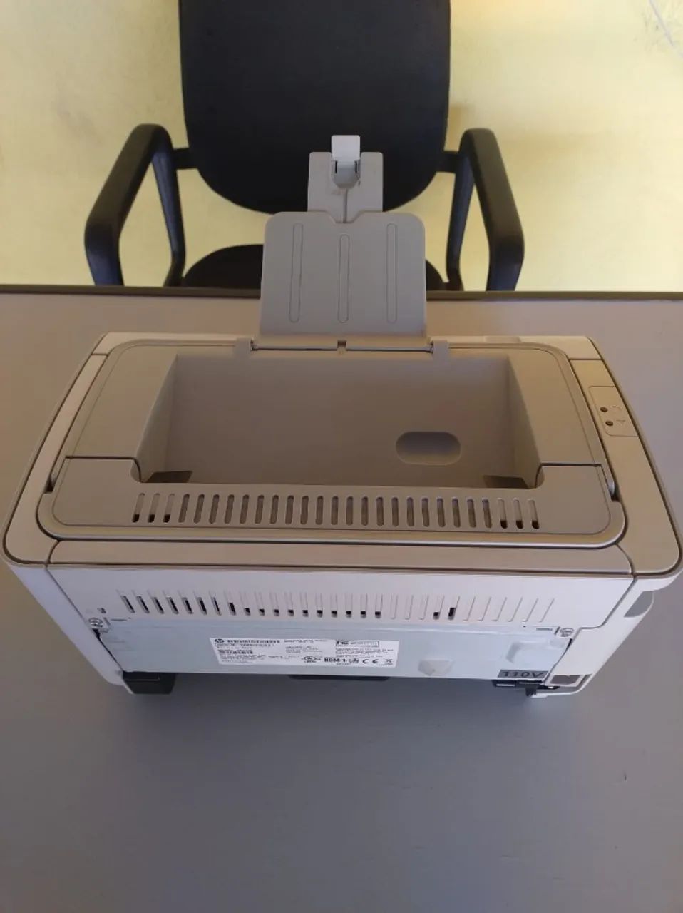 Impressora HP LaserJet P1005, função única, monocromática, excelente, único dono. - Foto 5