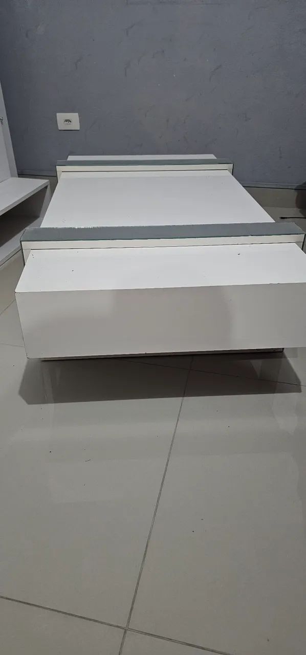 Mesa de centro espelhada