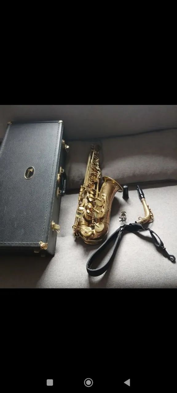 Saxofone super conservado  - Foto 2