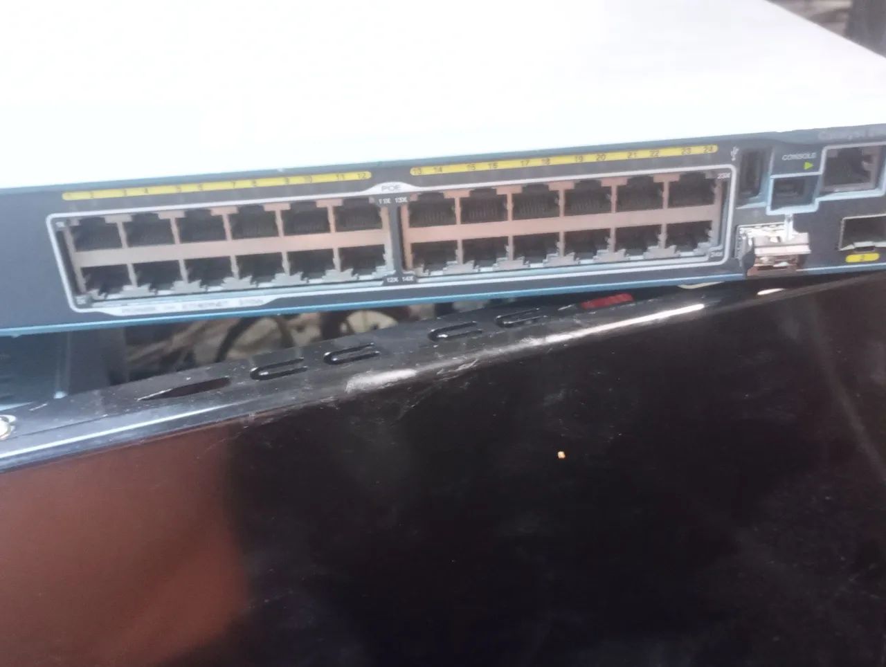 Suwitch cisco catalisty 2960sf - Foto 2