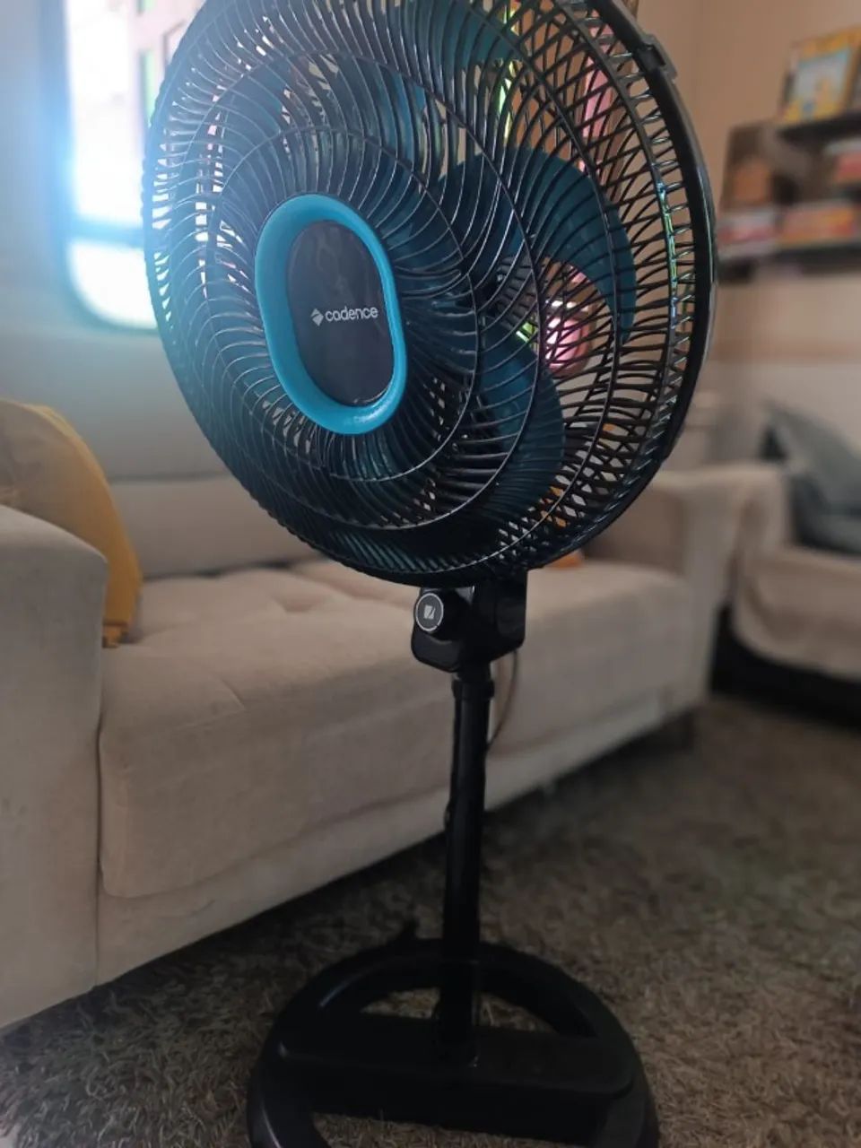 Ventilador de Coluna Turbo