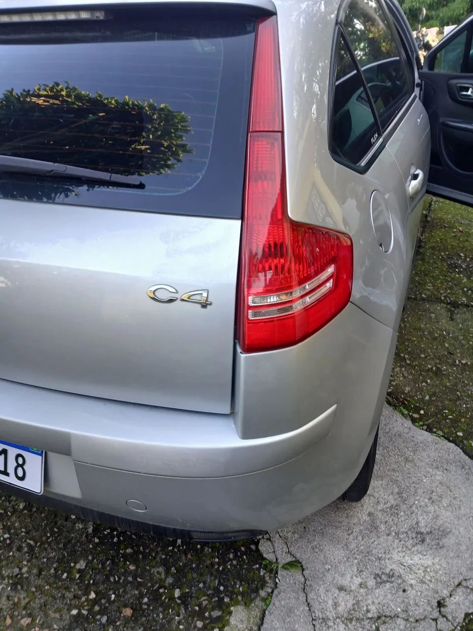 Citroen C4 GLX 2.0 Flex 16V 5P Aut. 2011 - Foto 4