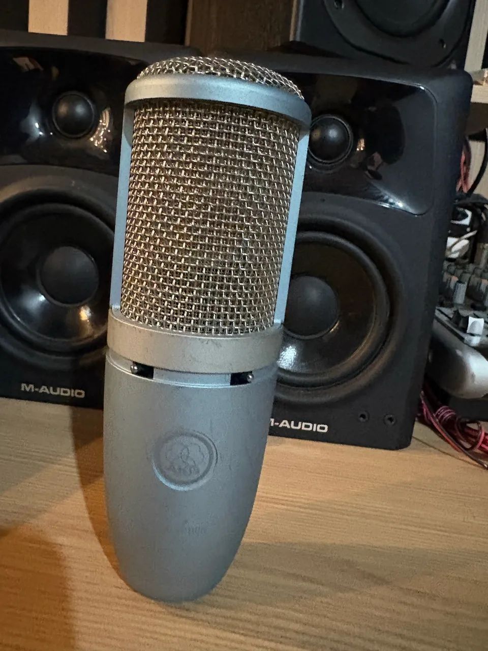 Microfone Condensador Akg Perception 220 - Foto 3