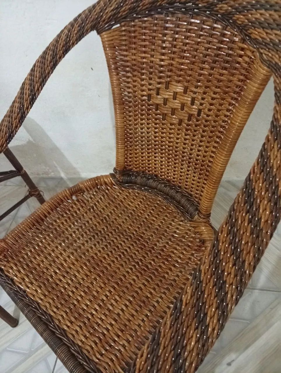 Vendo duas cadeiras para areas