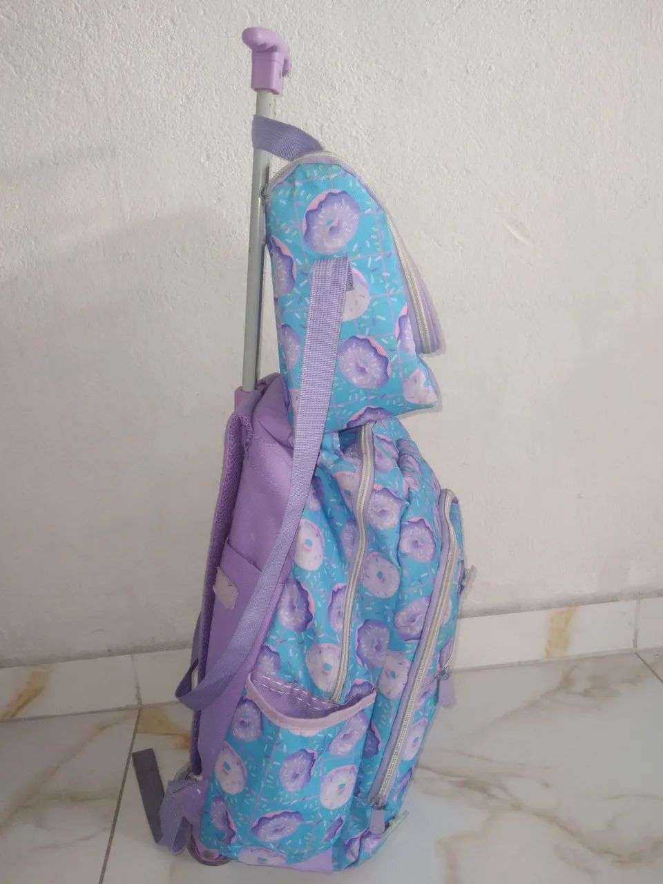 Mochila de rodinha com lancheira - Foto 3