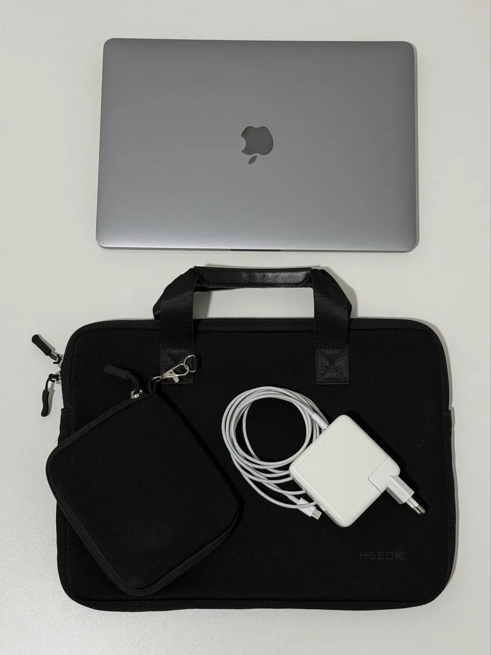 MacBook Pro em excelente estado + mouse magic Apple Original  - Foto 4