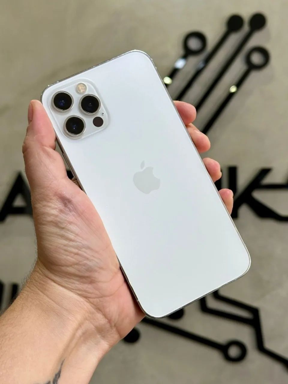 iPhone 12 Pro Silver 128GB (Nota e 3 meses de garantia