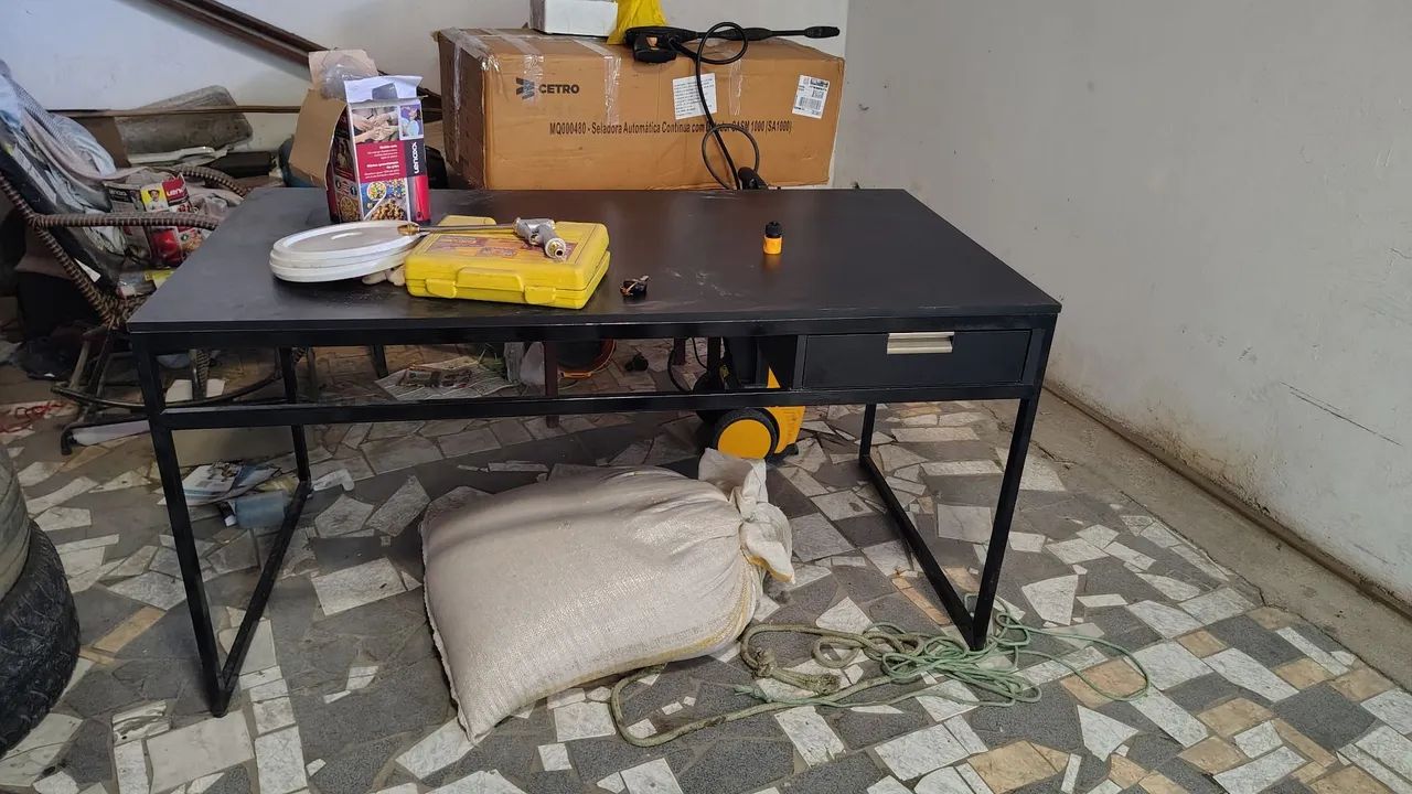 Mesa Estudo/escritório  - Foto 2