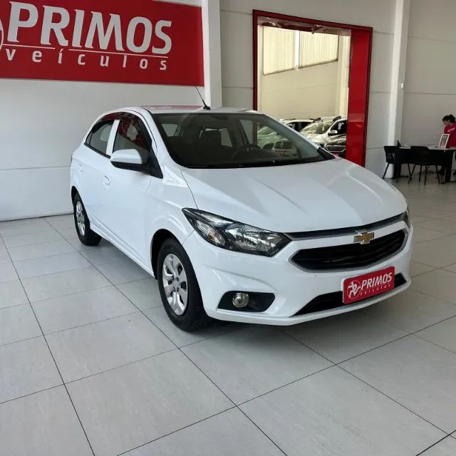 Chevrolet Onix Hatch LT 1.0 8V Flex Mec. 4P 2019 - Foto 3