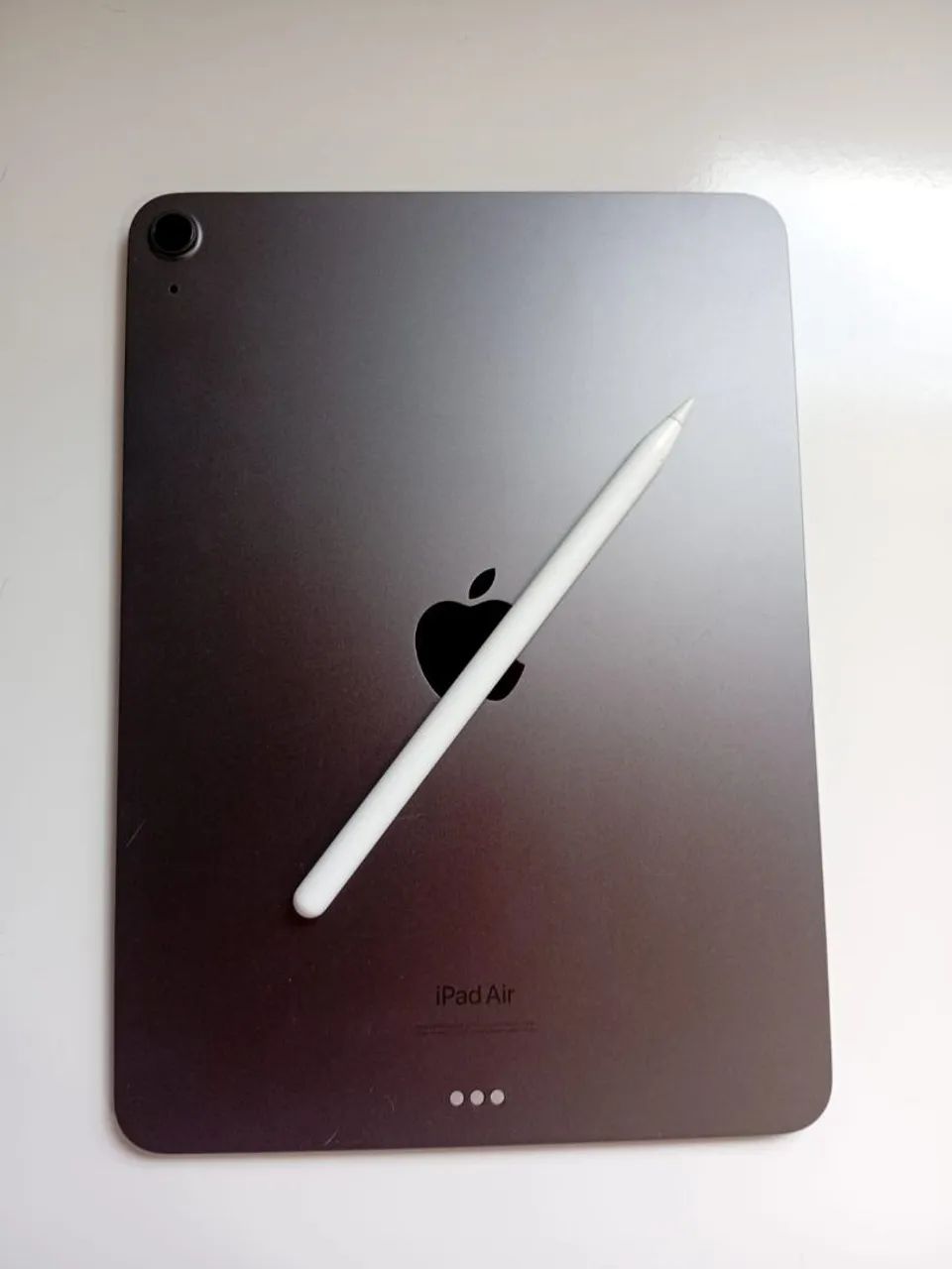 iPad Air 5ª geração 256GB + Apple Pencil 2ª geração - Foto 2