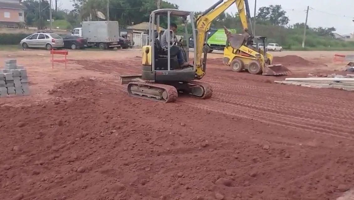 Mini escavadeira Walker Nelson EZ26 ,Ano : 2019 - Foto 2