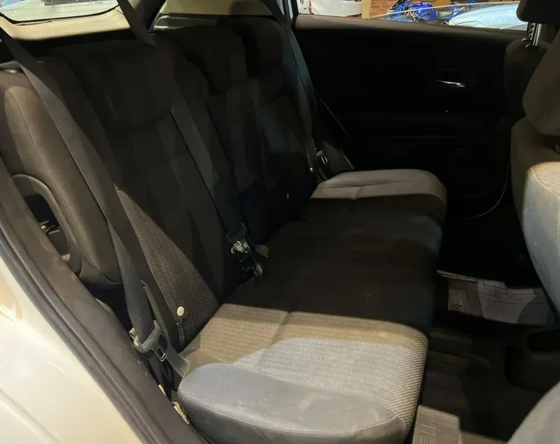 Honda HR-V LX 1.8 Flexone 16V 5p Aut., foto 13 de 20