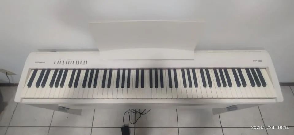 Piano Digital Roland FP-30 - Foto 2