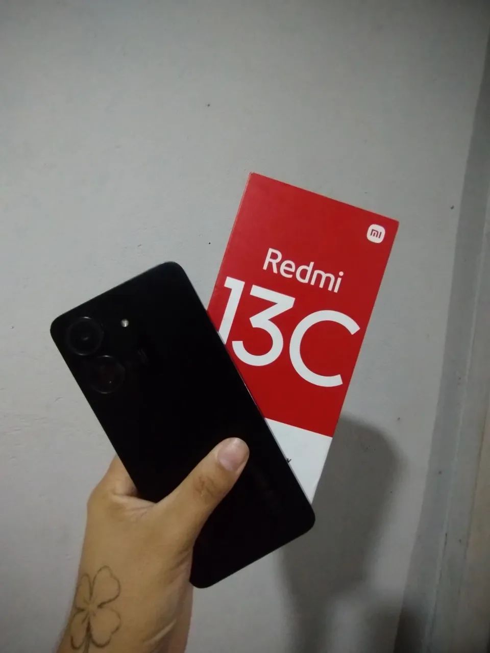 Celular usado redmi 13 