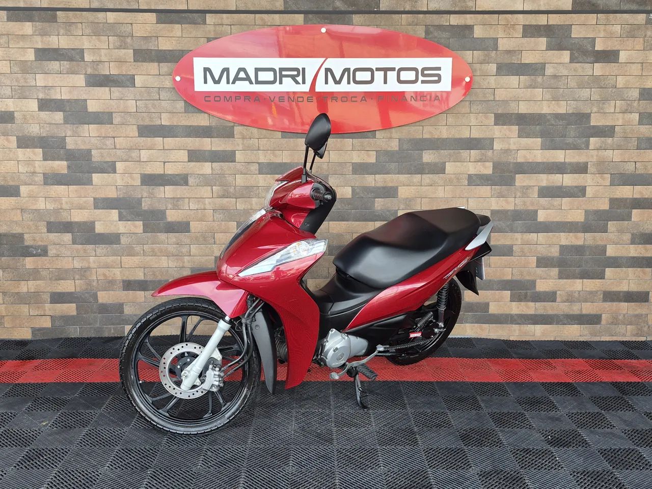 Honda BIZ 125 125 cc  - Foto 4