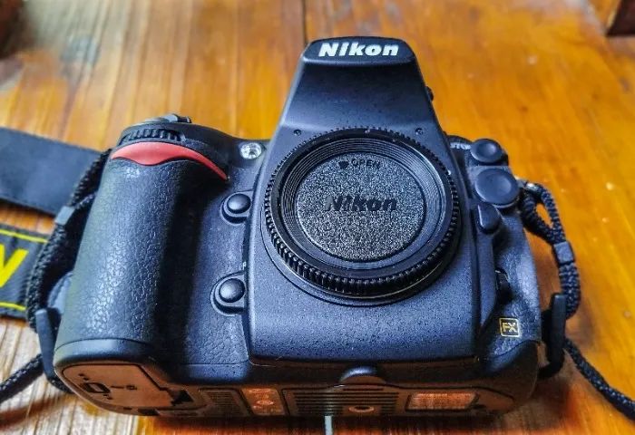 Nikon D700 FX - Foto 2
