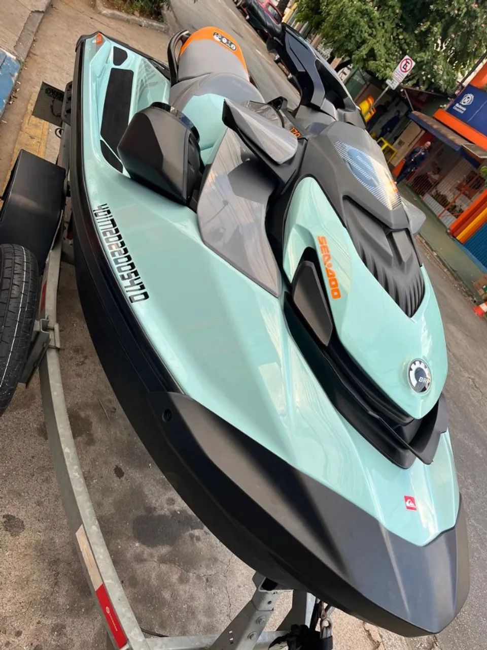 Jet-ski Sea Doo wake 170