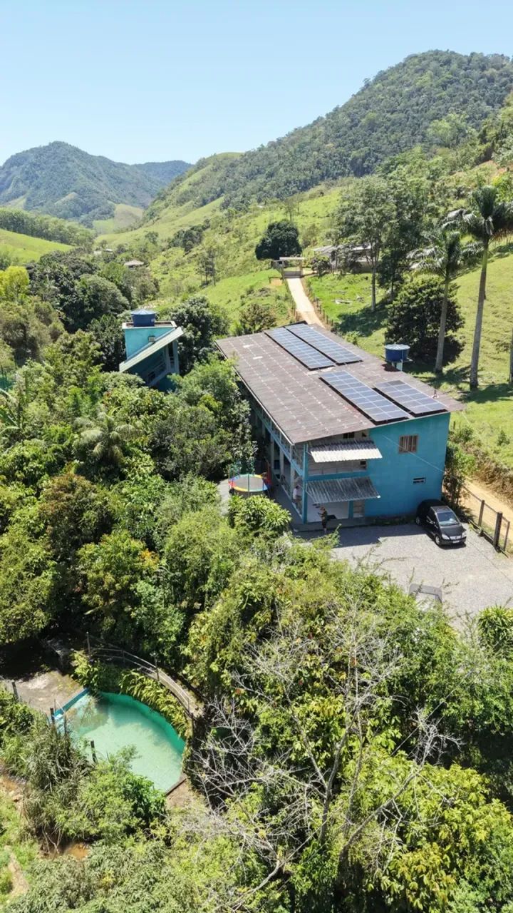 VENDE-SE POUSADA EM GUARAPARI  ES, A SABER