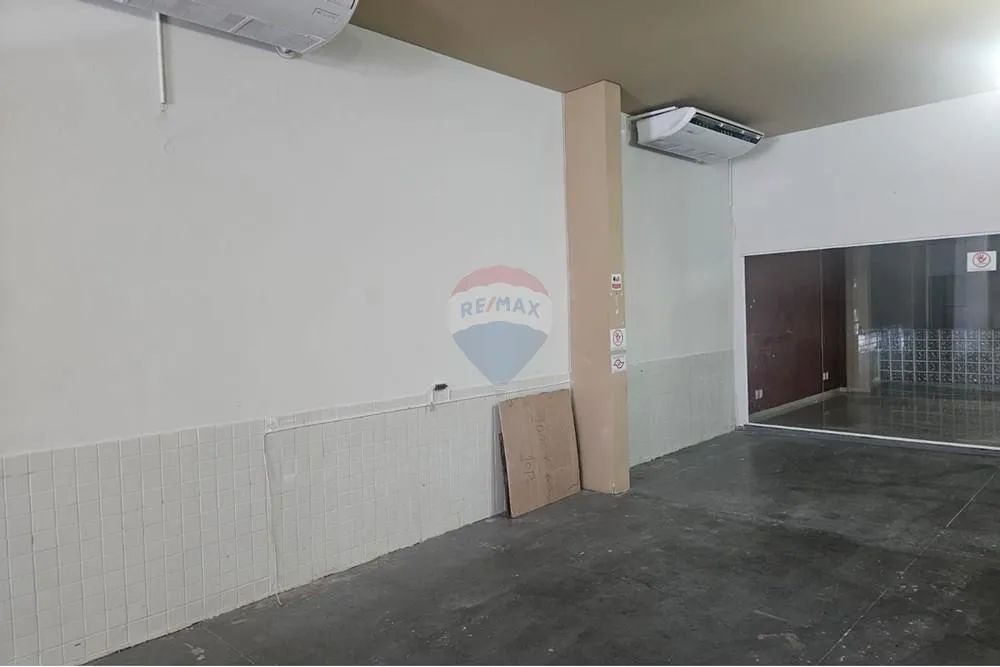 RE/MAX ALUGA Galpão Comercial com fácil acesso e inúmeras possibilidades em Vinhedo, SP po - Foto 5