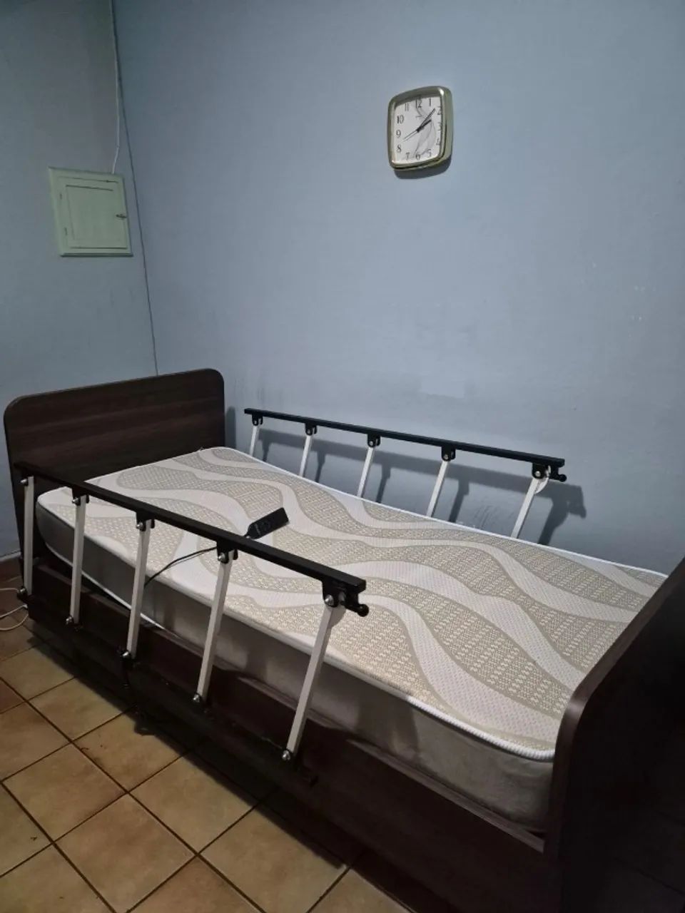 Cama Hospitalar Elétrica Motorizada - Foto 4