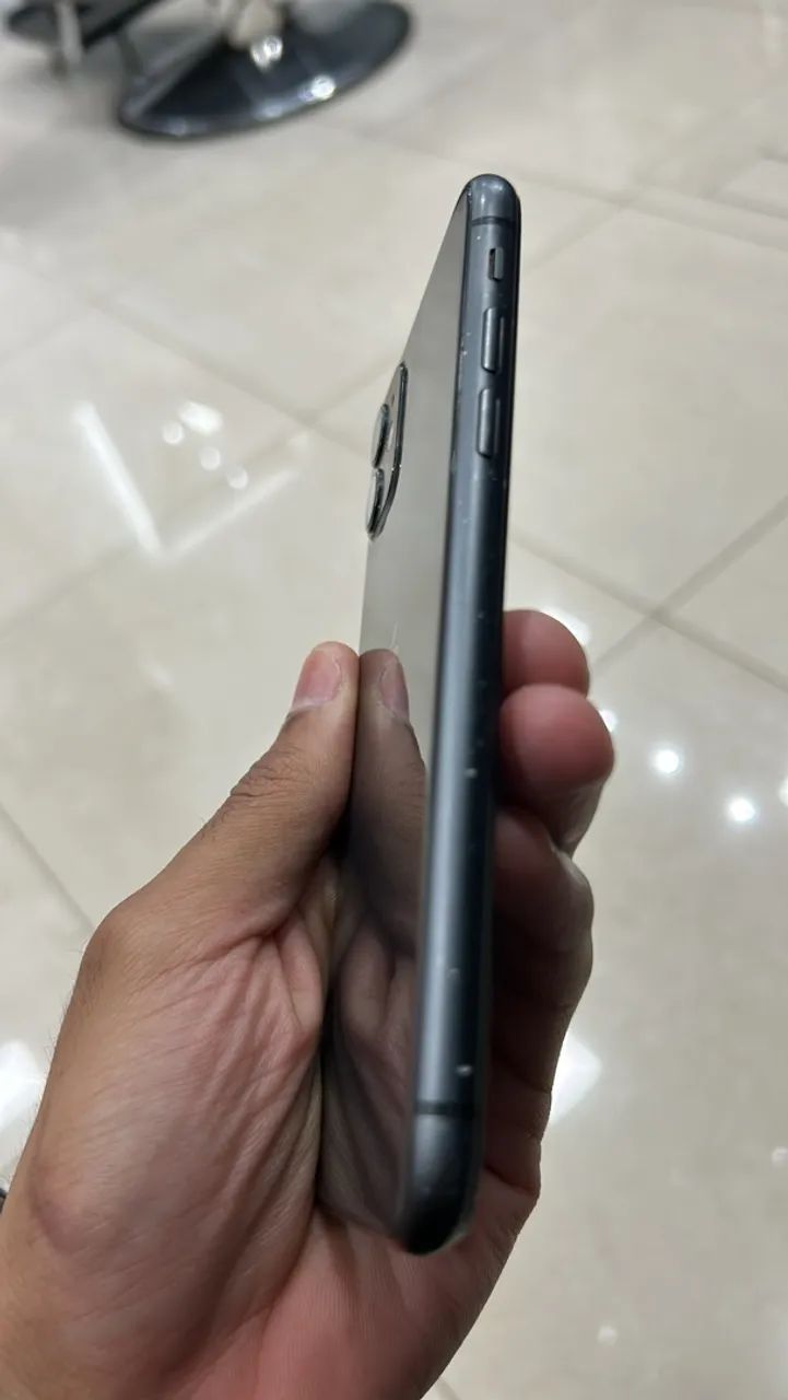 iPhone 11  - Foto 3