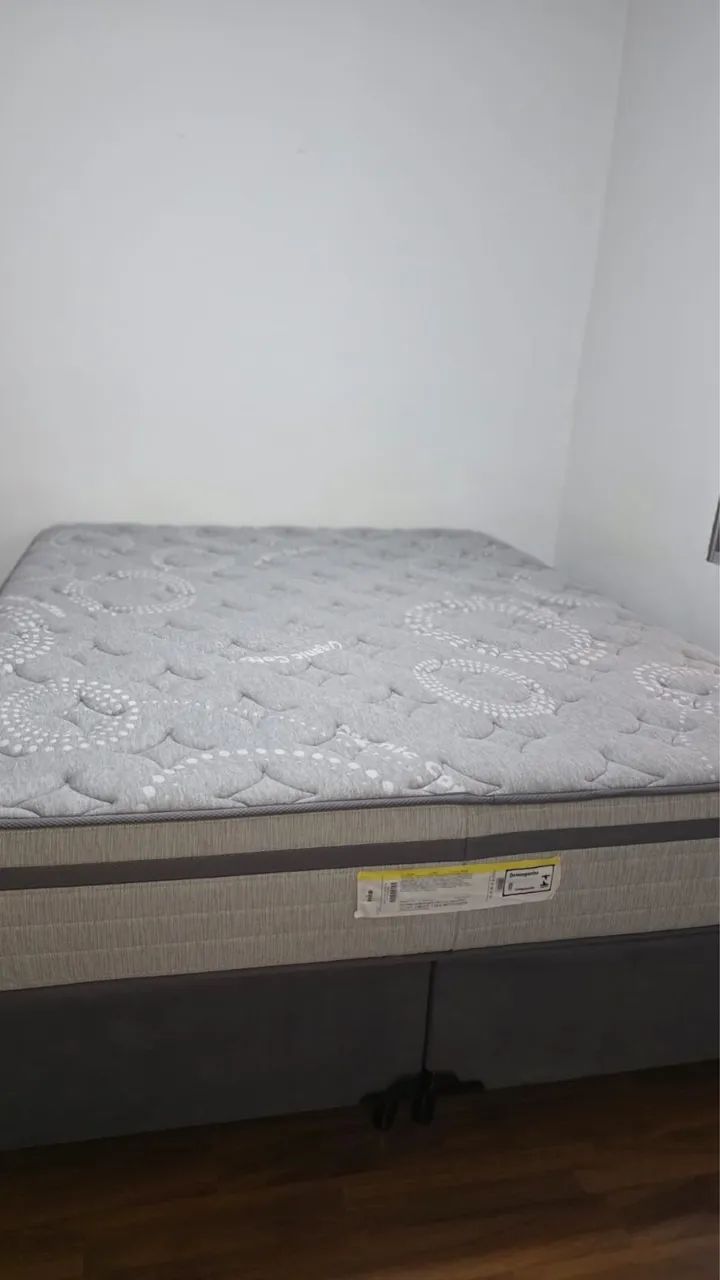 Colchão Queen + Box (completo) em perfeitas condições  - Foto 2