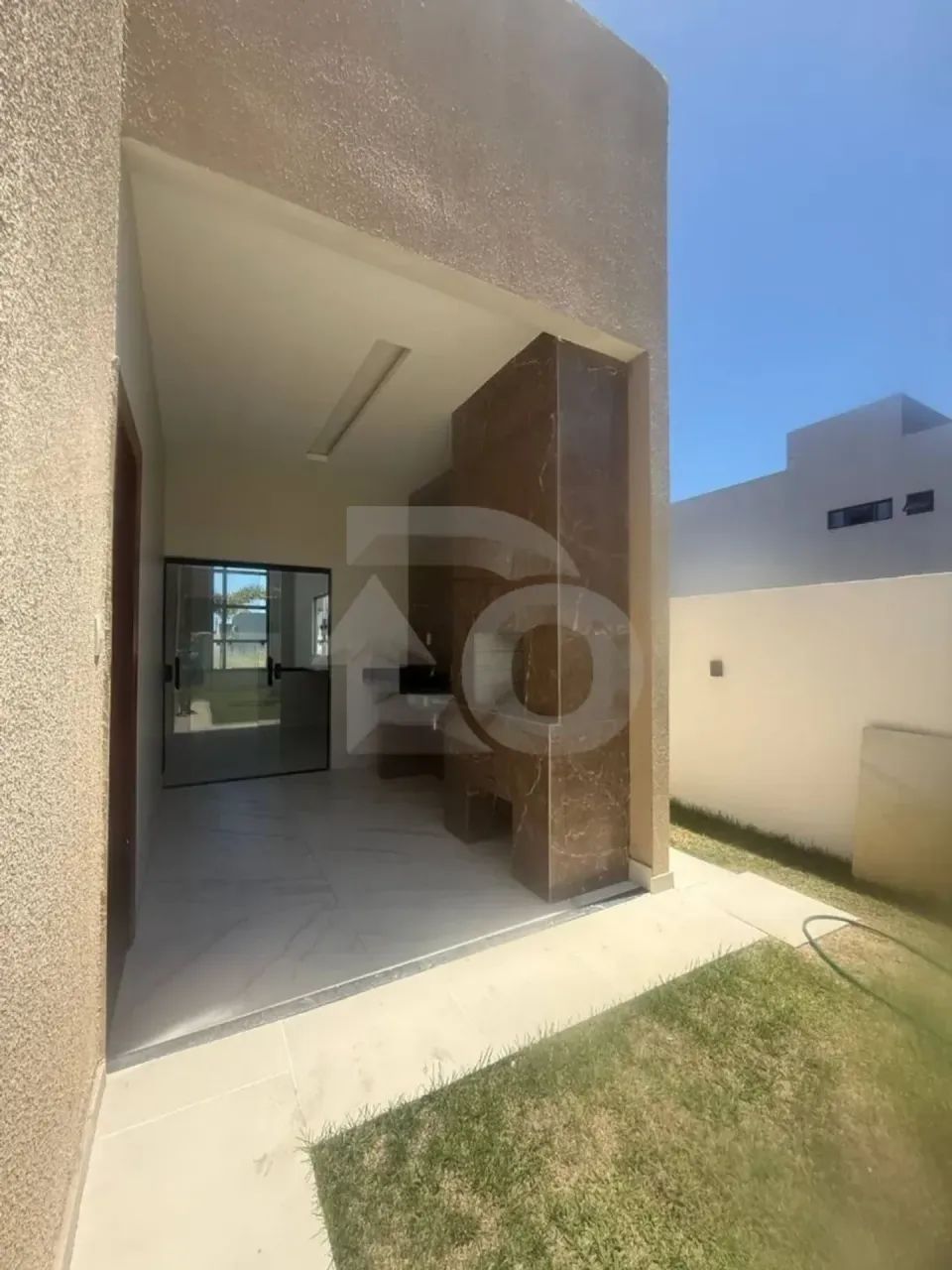 Imóvel no Condomínio Terras Alphaville 1 com 4 Vagas e Área Gourmet - Foto 4